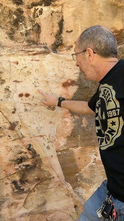 are petroglyphs fake